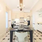 Superbe Avec Piscine & Sauna - Superbe Avec Piscine & Sauna Mae-2283 *