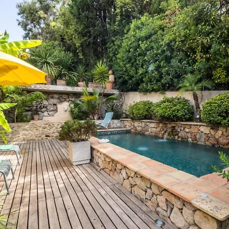 Superbe Avec Piscine & Sauna - Superbe Avec Piscine & Sauna Mae-2283 *